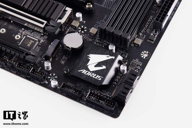 散热|技嘉 B550M AORUS PRO-P 体验：堆料凶猛，供电大提升