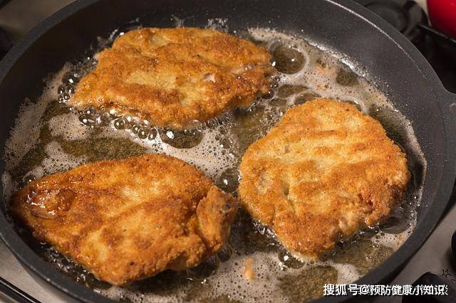 食品|饭后一小时是养胃“黄金期”,少吃4物,多做3事,胃不闹脾气