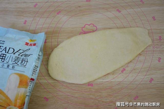 美食|奶香孩子点名要吃吐司,趁周末给她做了奶香绵软吐司