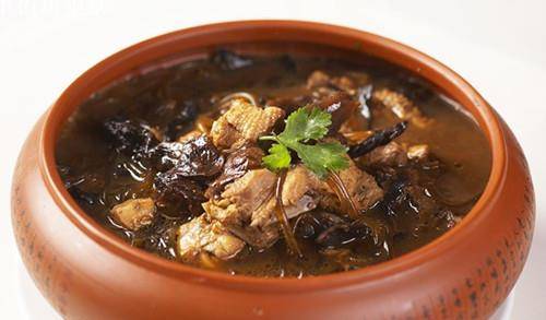 蘑菇要不要过油炒 6a78cdd5a7af4482b9b91405fdb6a310.jpeg