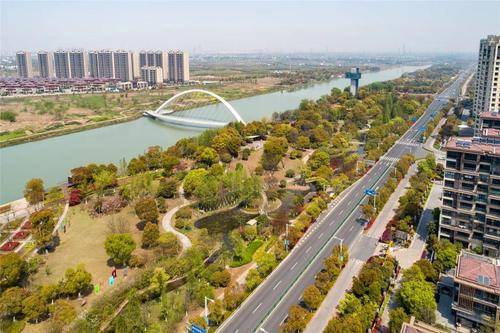 gdp一千亿的镇_3镇一季度GDP增速 9.5