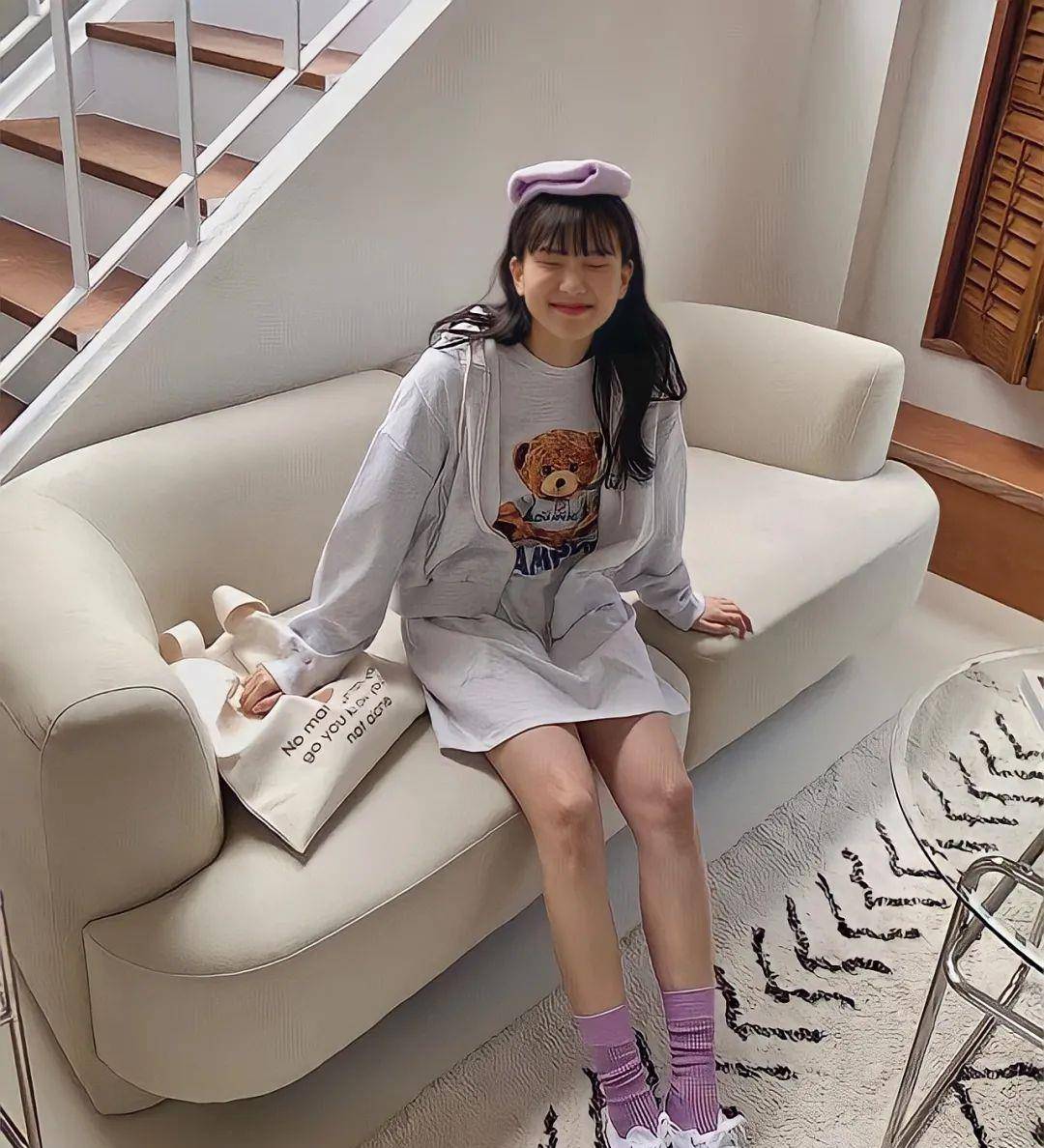 姐妹|是时候穿卫衣了!小个子初秋这样穿,显高又减龄