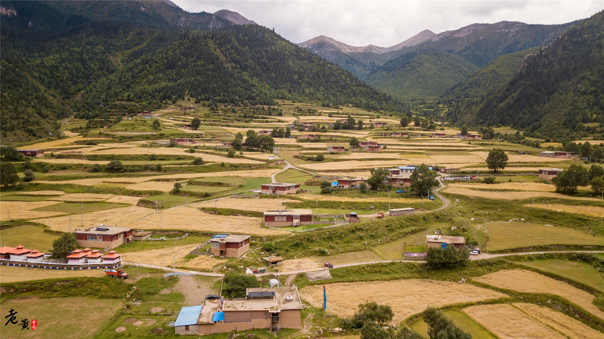 四川自驾入藏第一站这里有绝美的世外桃源村庄仿若童话世界