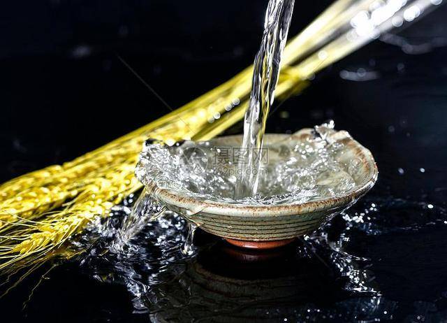 神经系统|每天喝点少量白酒对身体的4个好处你知道吗？