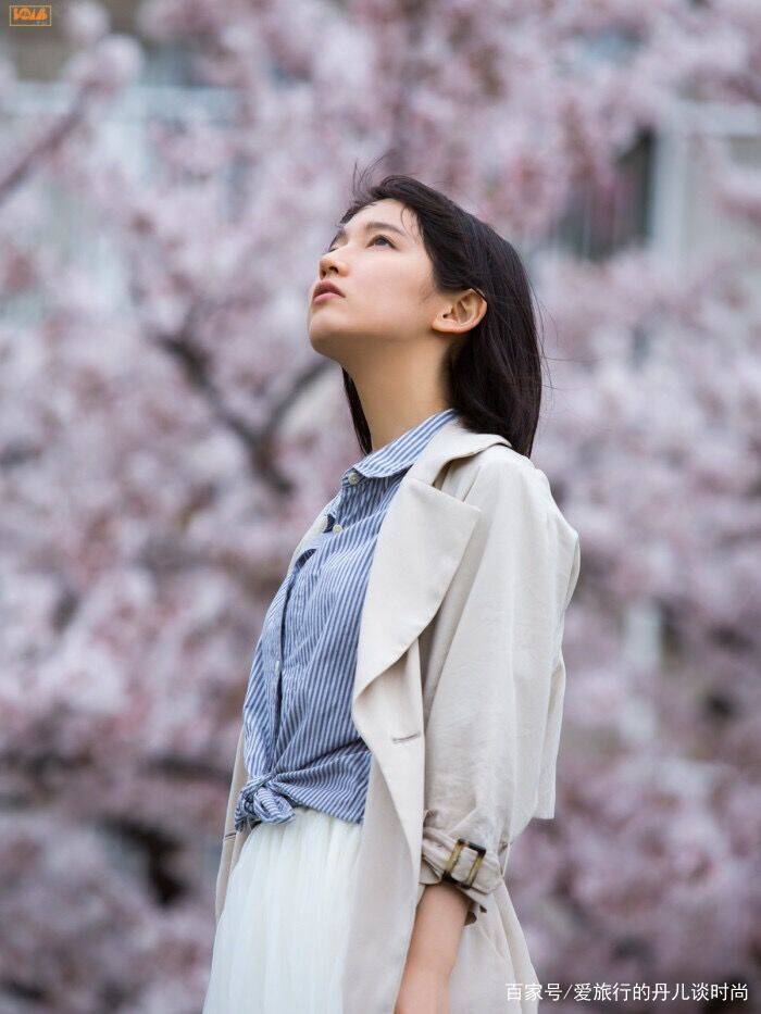 身材|日本90后当红小花吉冈里帆，治愈系穿搭唯美清纯，韵味十足