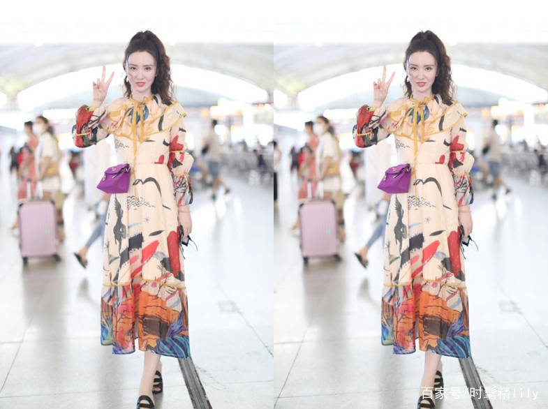 一身|张萌拿出“女老板”的气质,就算穿一身粉都那么霸气,看着不简单