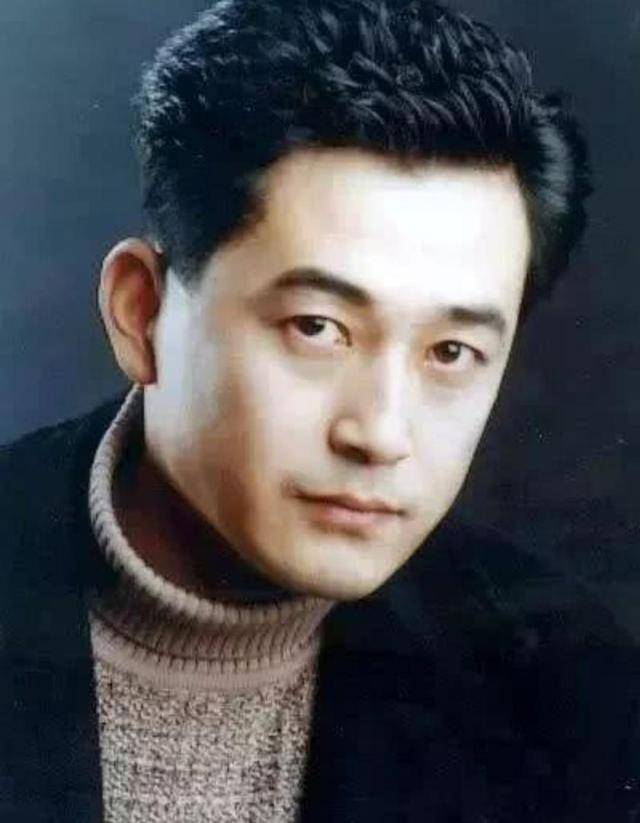 56岁的王志飞就这样改写了他的结局苦尽甘来终无遗憾