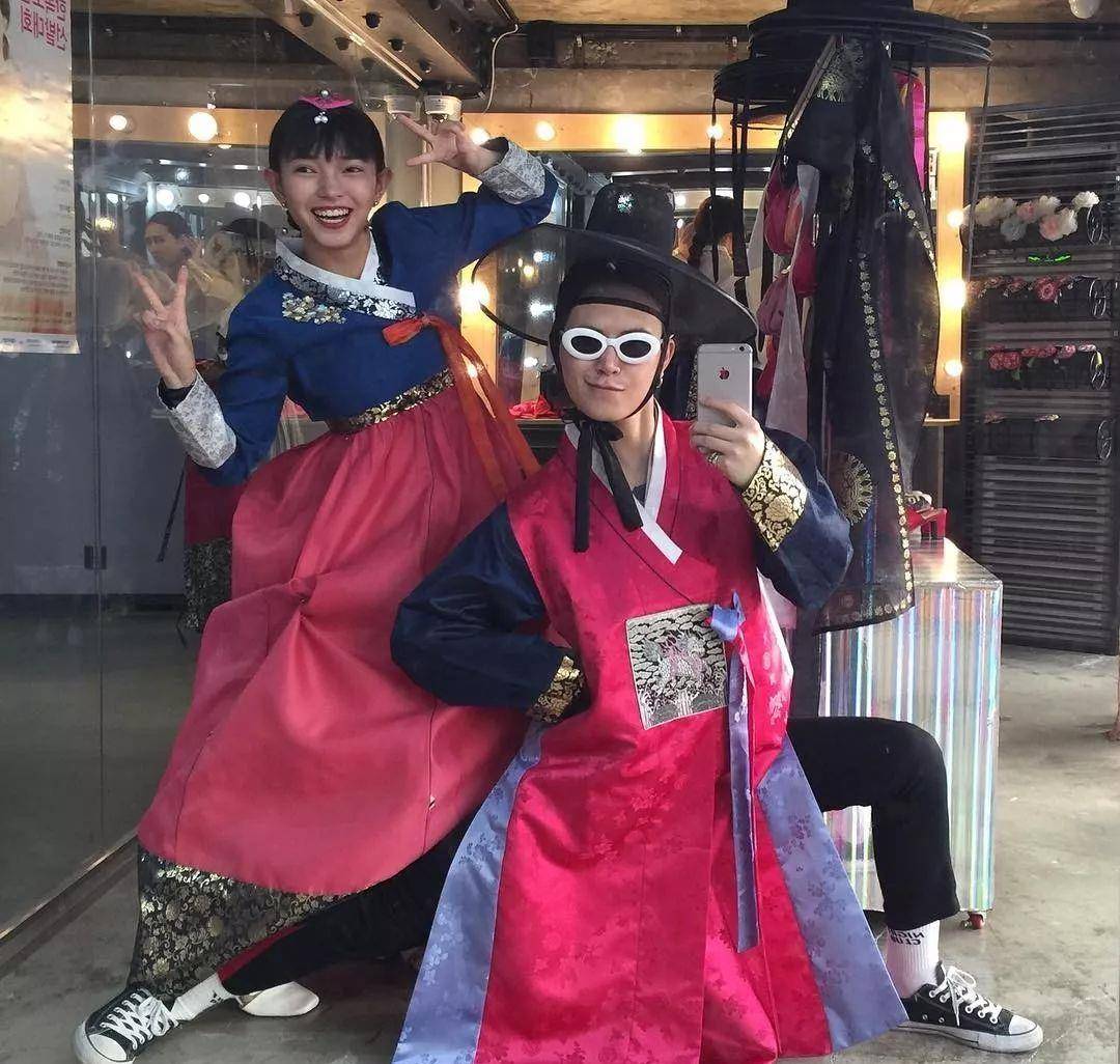 显高|撞脸宋慧乔，22岁登福布斯，时尚CP博主ChauBui到底有多强？