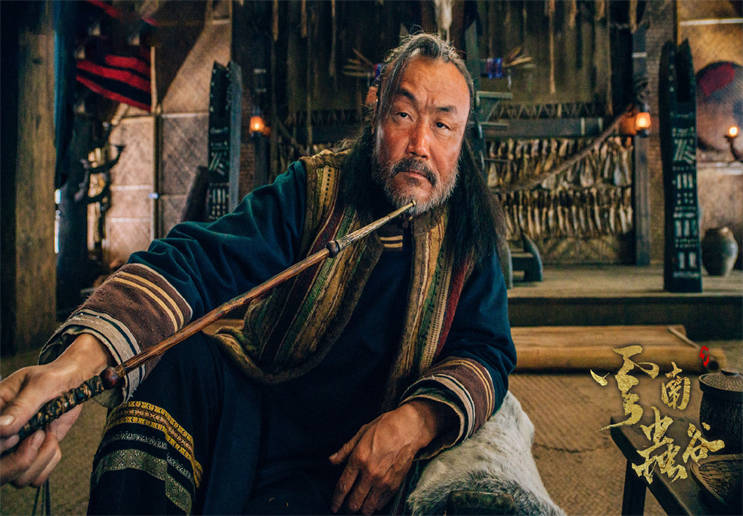 对比|对比《扫黑风暴》，《云南虫谷》“休假式”更新，为何无人吐槽