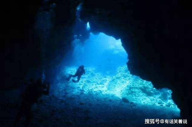 科学家在马里亚纳海沟发现新物种,生活在万米以下,眼睛已退化