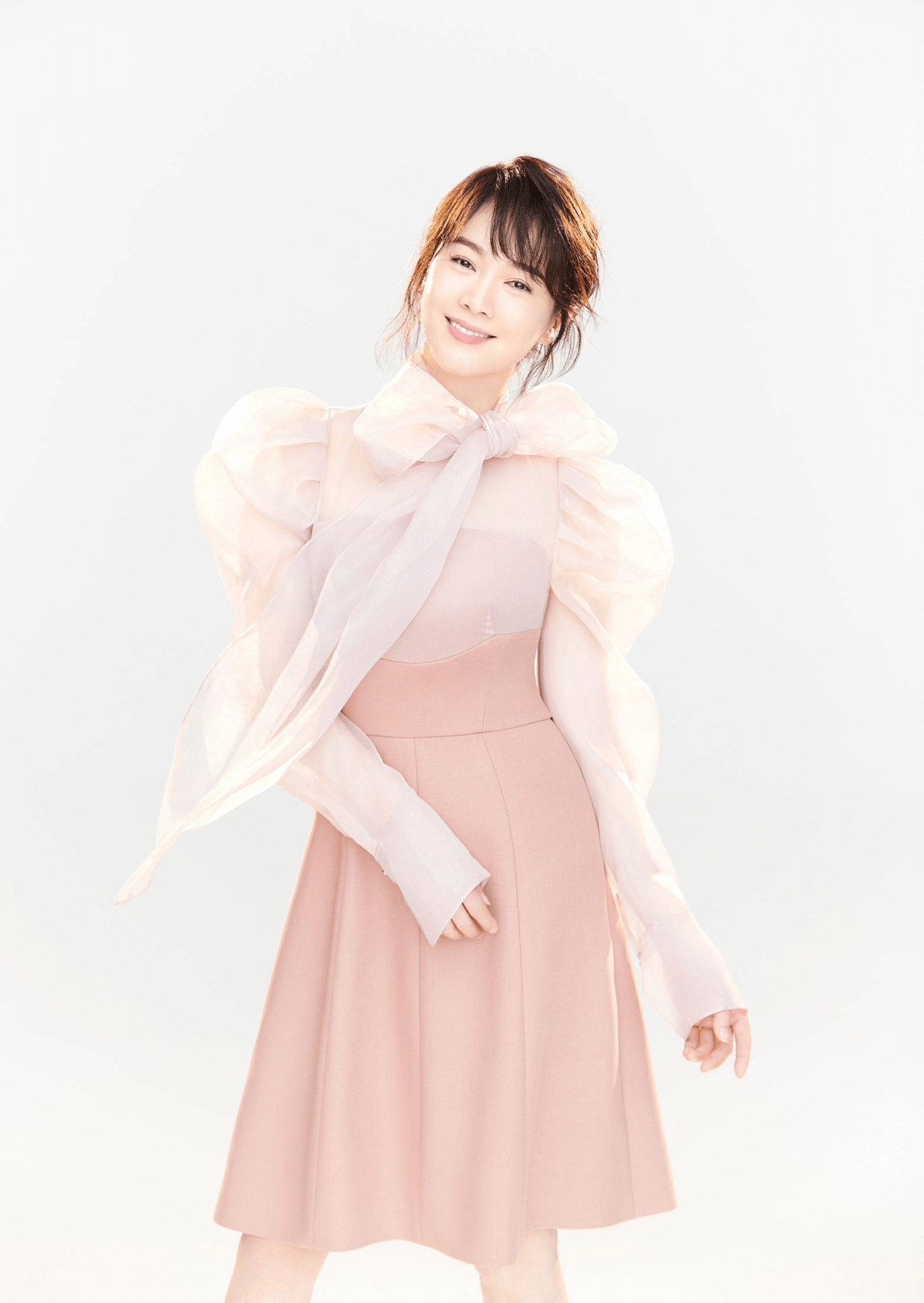 身材|左小青这气质女星里罕见,藏蓝色衬衫配蓬蓬裙优雅大气,美得高级