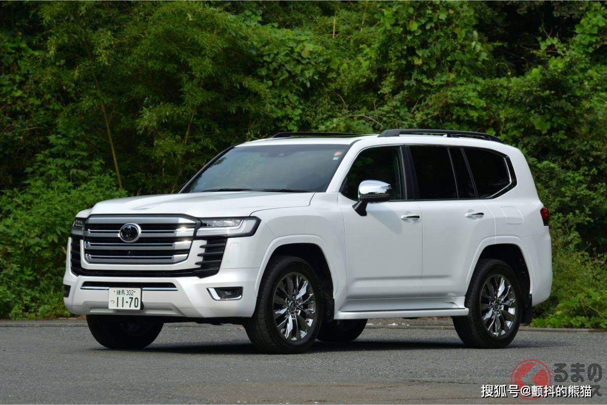 开车时这些行为容易给女孩留下好印象开车兜风约会必看 乐惠车