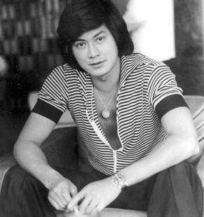 光荣|曾提拔王家卫导演，和周润发谢贤齐名，就连李小龙都是他好友！