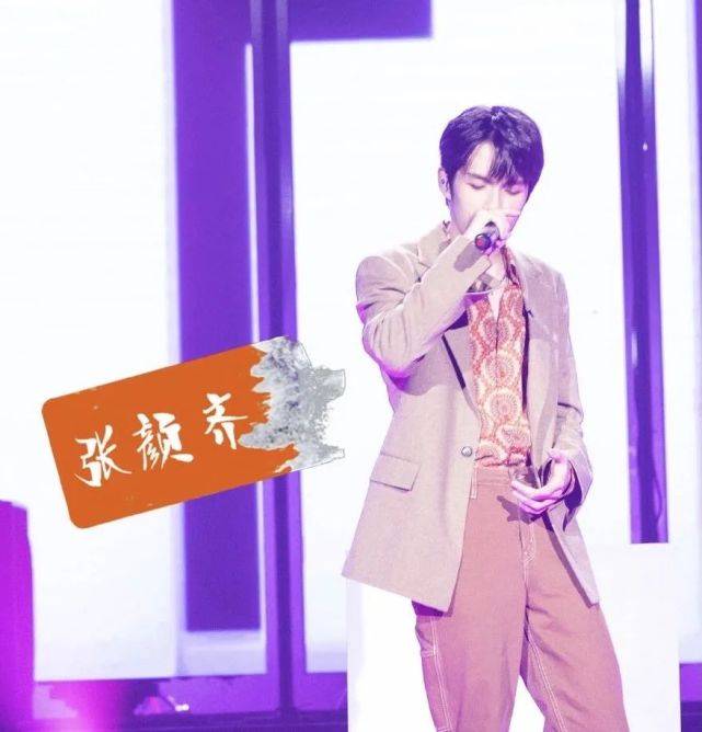 易姐|在吗,你喜欢什么类型的黑怕男孩?