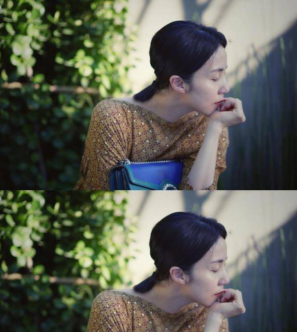 身材|孙莉的身材保养真好，穿“麻袋裙”有气质，谁能想到这是三胎妈