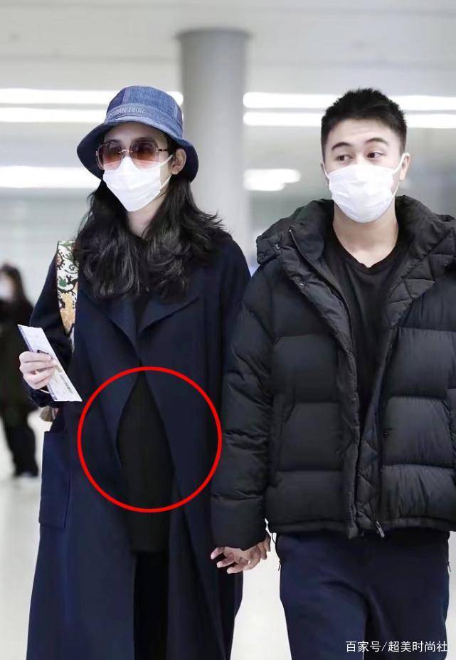 何猷君|奚梦瑶去医院做产检，隔天在芭莎派对穿紧身裙秀腰，身材圆润不少