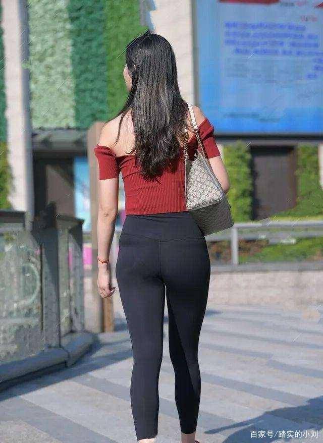 短裤|清新别致的打底裤轻松穿出青春活力，散发高雅气质，帅气随性