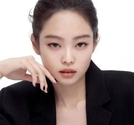 眼睛|魅惑狐系脸偏要做幼态眼睑下至？别再跟风微整啦，看看你是什么样的动物系长相