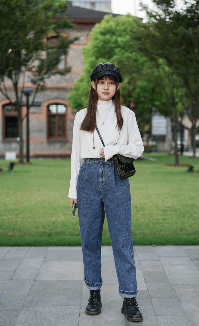 姐妹|今年流行的“牛仔裤＋鞋子”，这么穿时髦又显高，适合日常借鉴