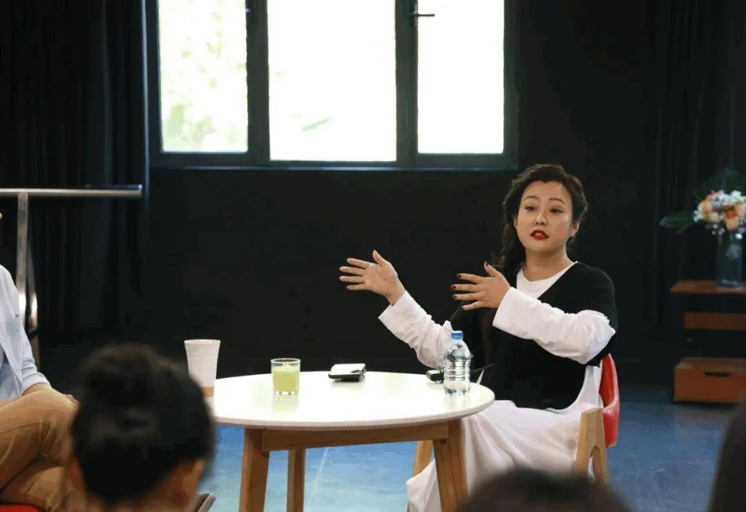 郝蕾的心酸情史被邓超抛弃插图1 郝蕾的心酸情史被邓超抛弃插图1