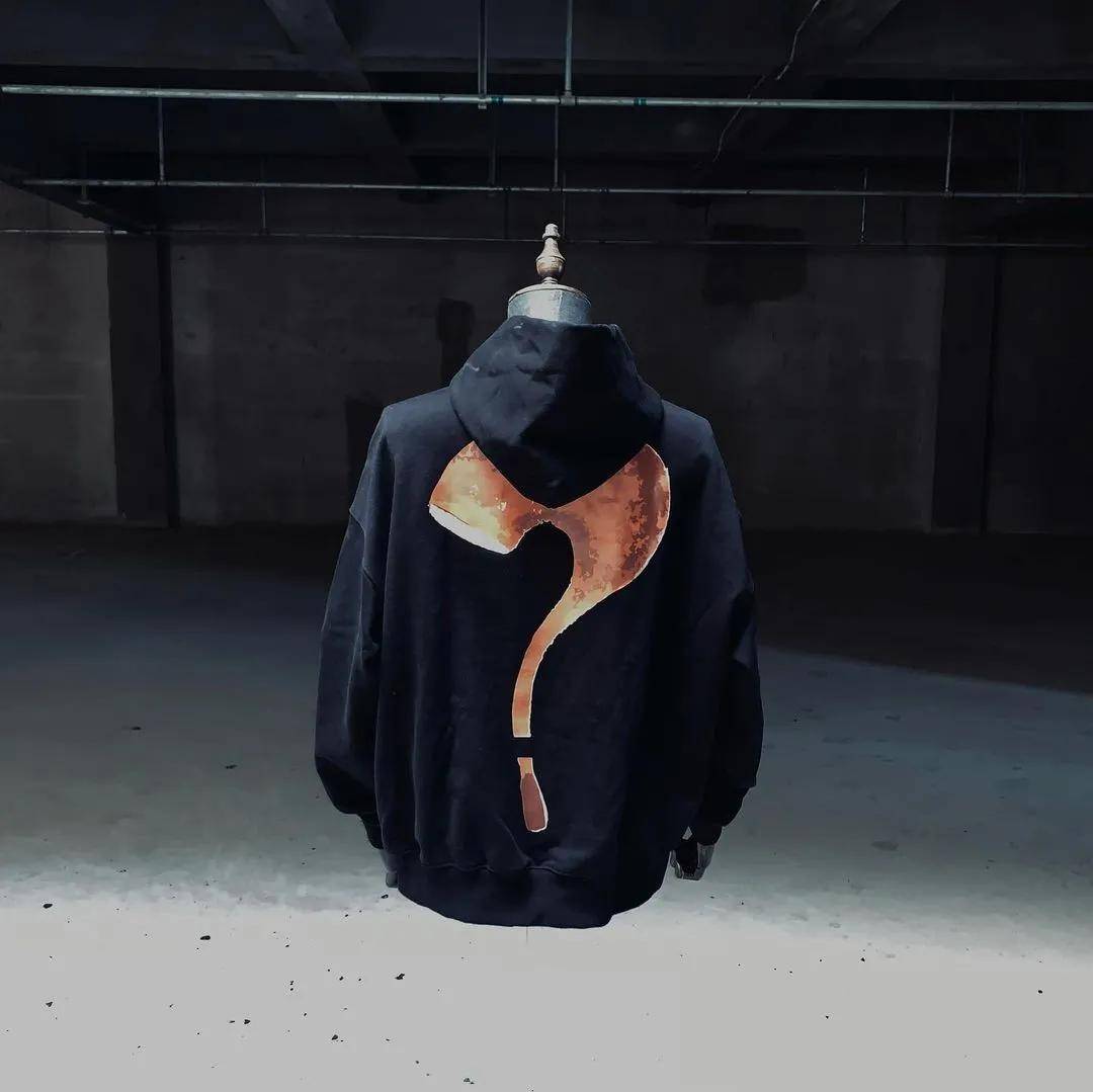 卫衣|割韭菜新玩法!卫衣售价5000秒空,买衣服还得先答题?