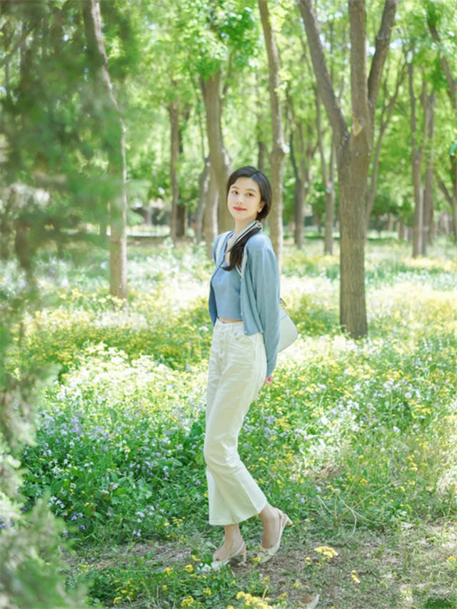 颜色|今夏流行这样穿：印花裙＋平底鞋、奶奶短衫＋短裤！清凉好看不过时