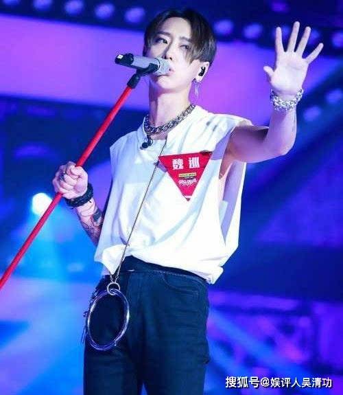 快男|13快男前三强都和天娱续约？华晨宇签约子公司，白举纲资源太好