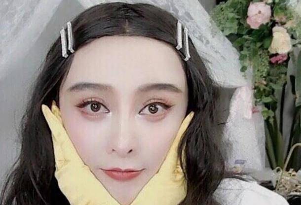 进行|模仿紫薇走红，无下限上演送礼物治瞎眼，殊不知林心如或起诉