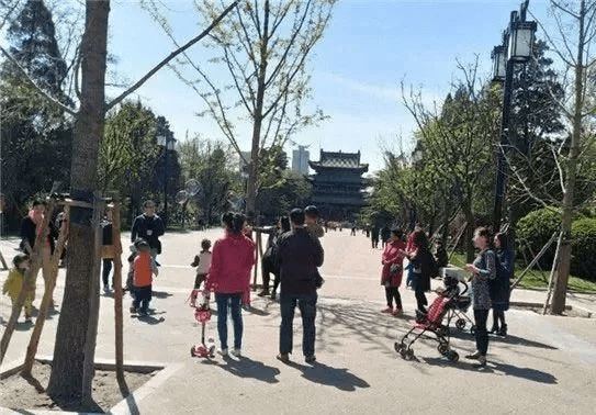 因为|早上起床后,第一件事不是排便,也不是喝水,早知道早受益