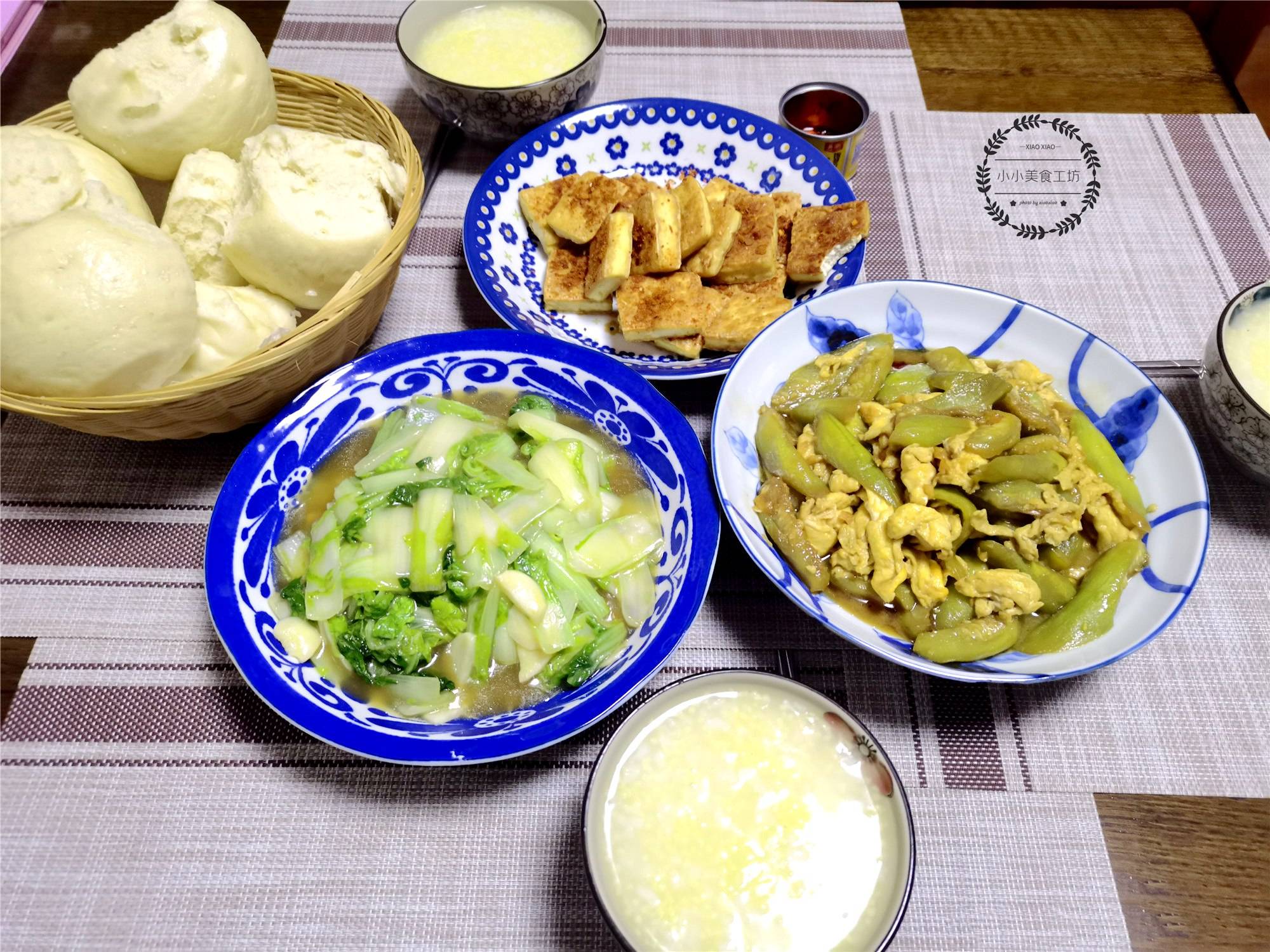 原创东北一家三口的晚餐,走红朋友圈,网友:吃不起,家里没有矿