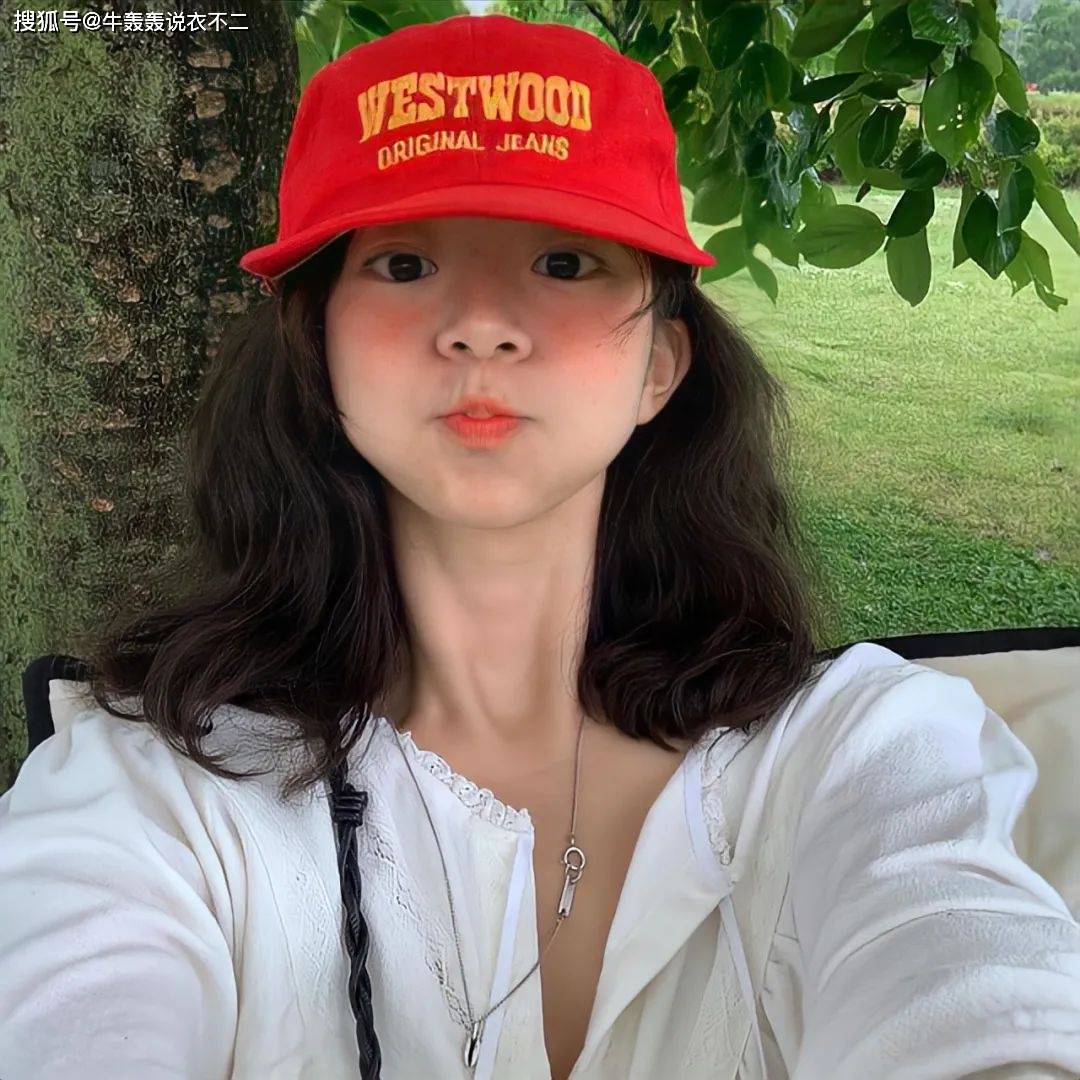 姐妹|小个子博主并不是“完美身材”，依旧好看显气质！关键在于单品选得好