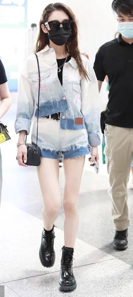 运动鞋|逛街偶遇杨幂…她穿短裤时总穿这几款鞋