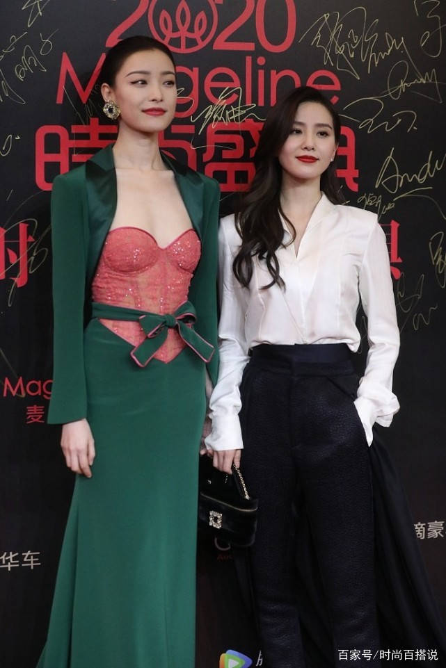 服装|刘诗诗与倪妮同台，一个优雅高级，一个知性大方，哪一个更胜一筹