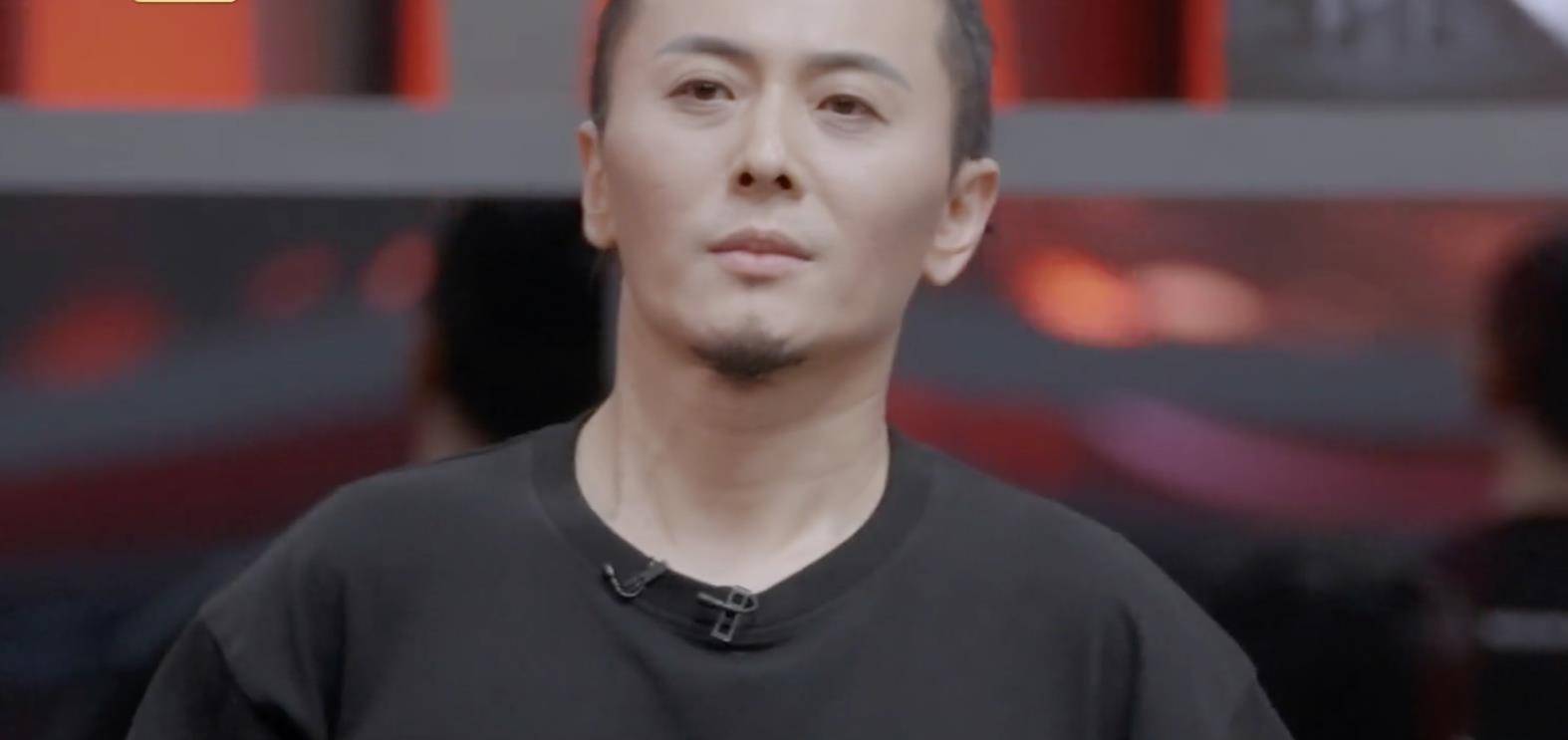 武打|搞笑不自知?街道办事处主任赵文卓老干部发言成笑点,喜剧人吧