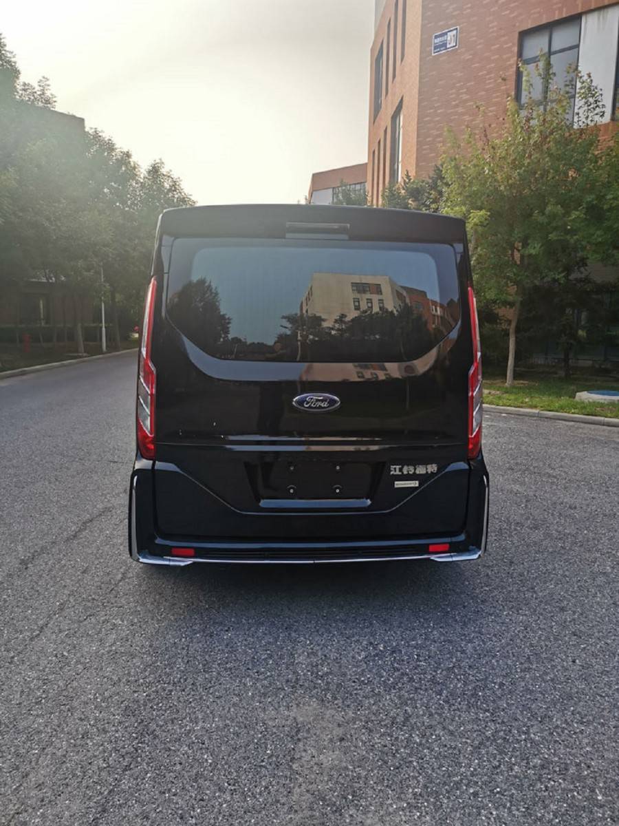 福特全新mpv申报图曝光!外观时尚运动,搭载2.0t发动机