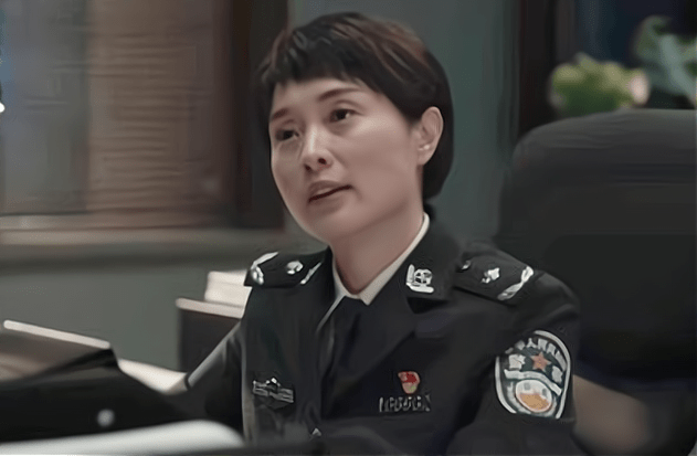 扫黑风暴贺芸不知悔改临去自首前还要冒死为孙兴做一件事