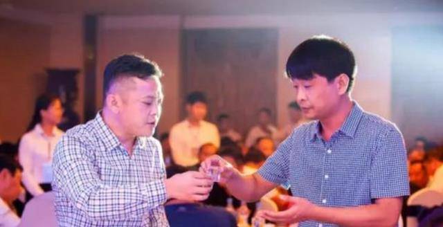 期门|49岁大哥酒龄31年，肝脏依然健康，医生：酒后或可多做这2事