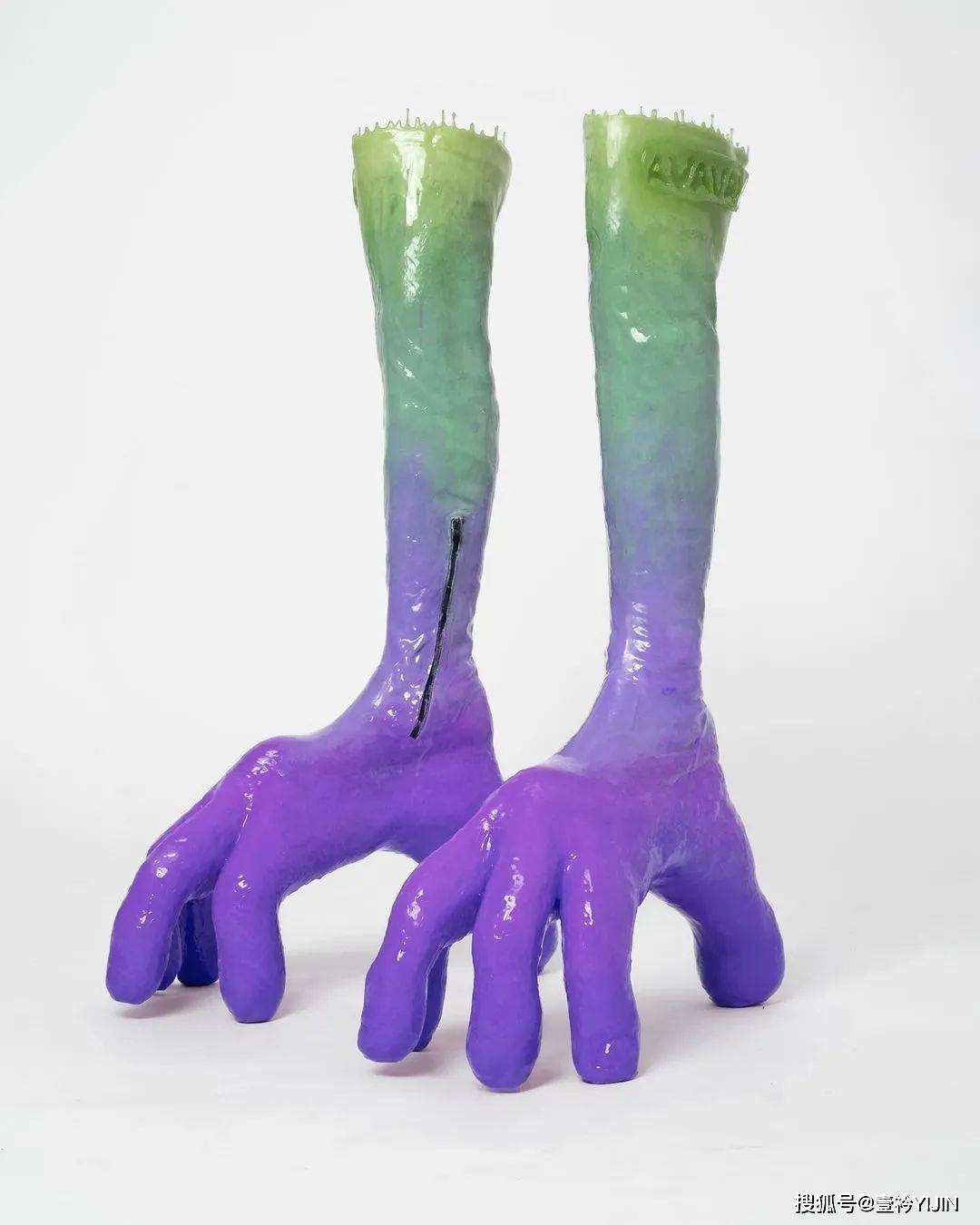 设计|新锐设计师|靠怪兽五指鞋出圈的服装设计师宝藏品牌