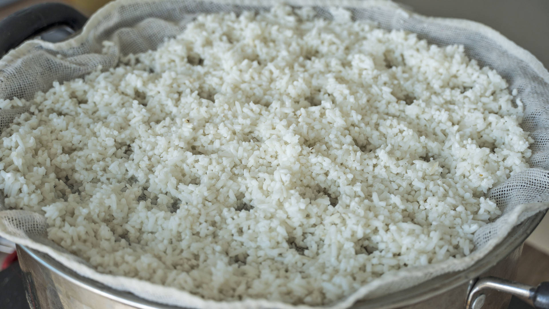 干辣椒|教大家在家做糯米卷!口感独特!咸香软糯!