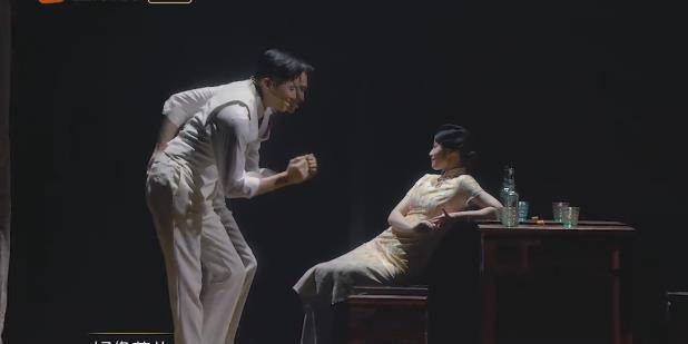 rap|张智霖跳舞太会扭，袁咏仪自嘲：以前没有体会过这快乐