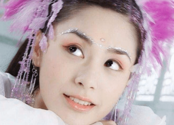 羽毛|林心如戴羽毛,阿娇戴羽毛,范冰冰戴羽毛,统统美不过她