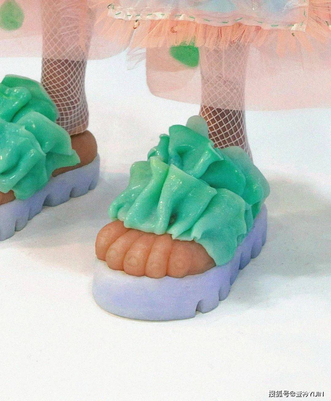 设计|新锐设计师｜靠怪兽五指鞋出圈的服装设计师宝藏品牌