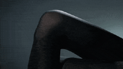 短裙|不想让自己成为“乌鸡腿”，今年的黑丝就这么搭，新潮还不低俗