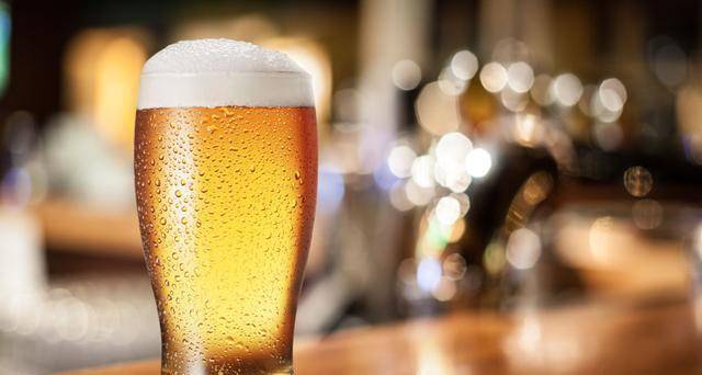 肝脏|喝啤酒对血糖有影响吗？医生道出实情，建议提前了解下