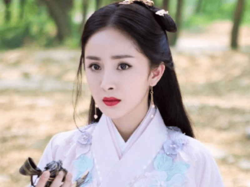 样子|当女星遇见古装造型：谭松韵清纯，刘亦菲飒爽，她让人彻底沦陷！