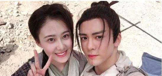 曹曦|倚天屠龙记曹曦月版殷离被戏称：美得过分了，周芷若赵敏有压力了