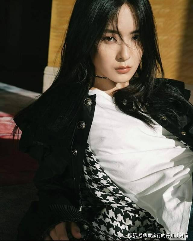 女神|气质女神孙安可的时尚穿搭 衣品与身材颜值完全成正比,高级感爆棚