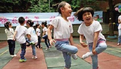 能力|孩子3岁和4岁上幼儿园有区别？这3点差别大着呢，父母要了解