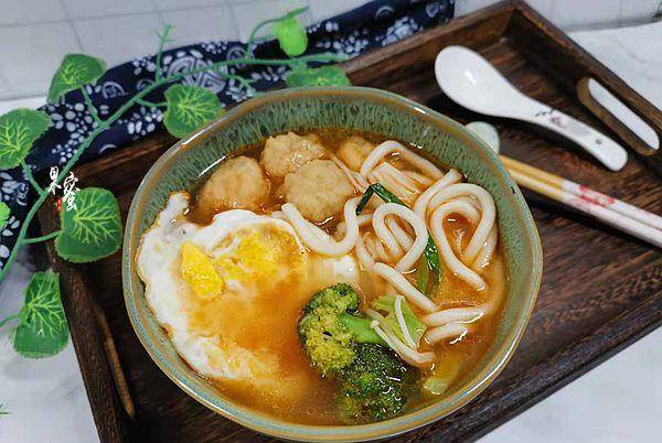 暖胃|天冷，来一份这早餐，汤菜主食皆有，暖胃营养，10分钟可备好上桌