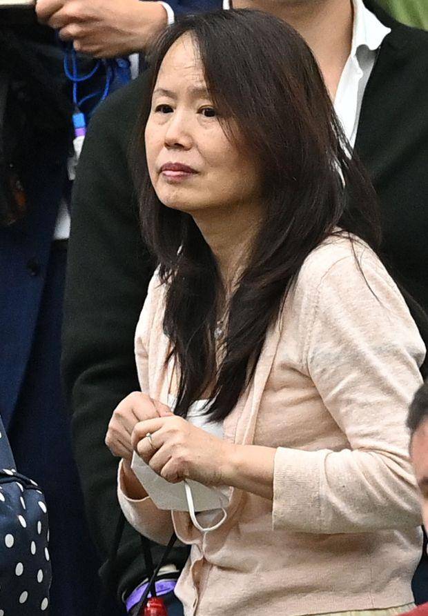 18岁华裔少女美网夺冠 直言气质来自中国母亲 中国人自信不张扬 拉杜卡努